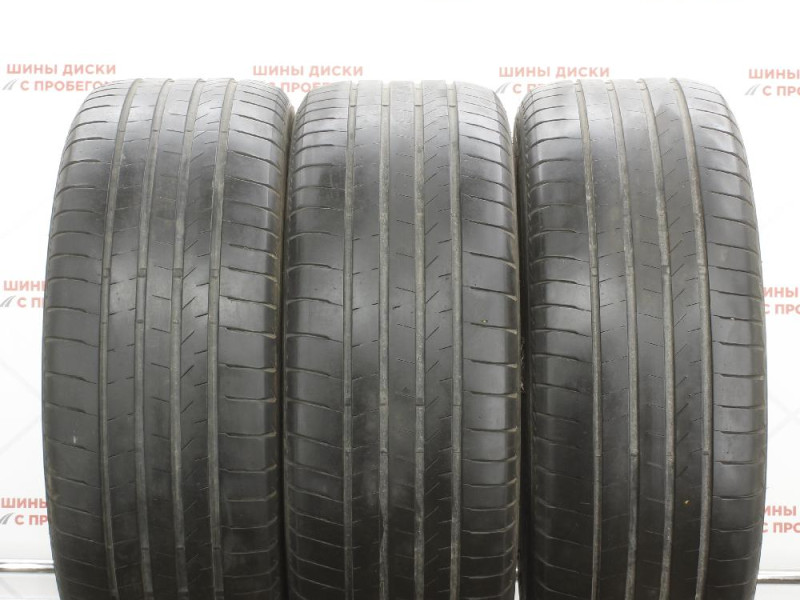 Ханкук 235/50/19 Ventus S1 Evo 2 K117  (с пробегом) DOT 0517 г.п.3мм