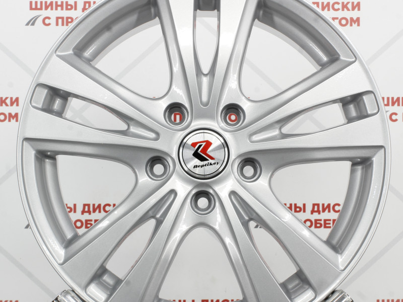 ФОР САЖЕ  P1421  6,5\R16 5*114,3 ET50  d60,1  Серебро/окрас  [123942185181]  c пробегом/996