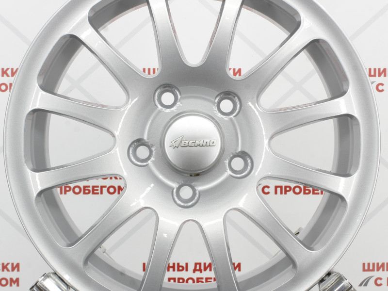 ВСМПО  Вега  6,5\R15 5*114,3 ET52,5  d67,1  Серебро/окрас  [124399527155]  с пробегом/1055
