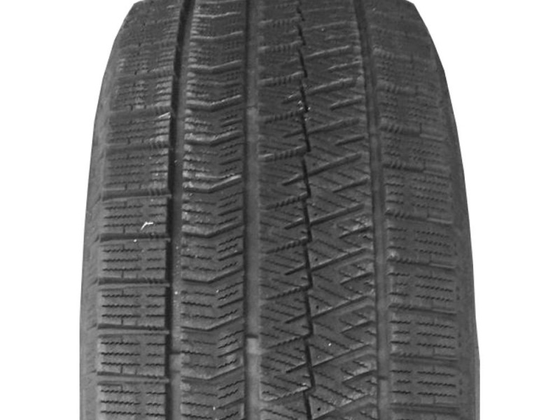 Бриджстоун 215/55/17 ICE  (с пробегом) DOT 1618 г.п.8мм